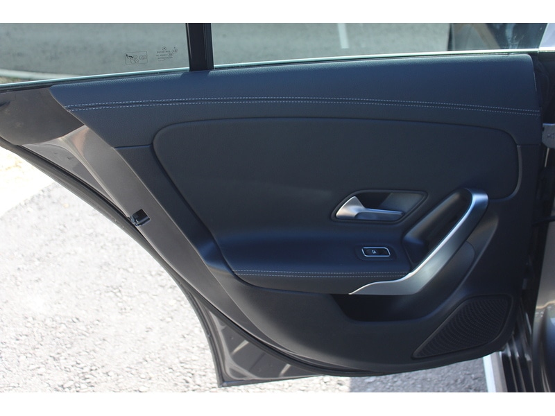 Used Mercedes-Benz CLA 2019 for sale - 75911529: Photo 34