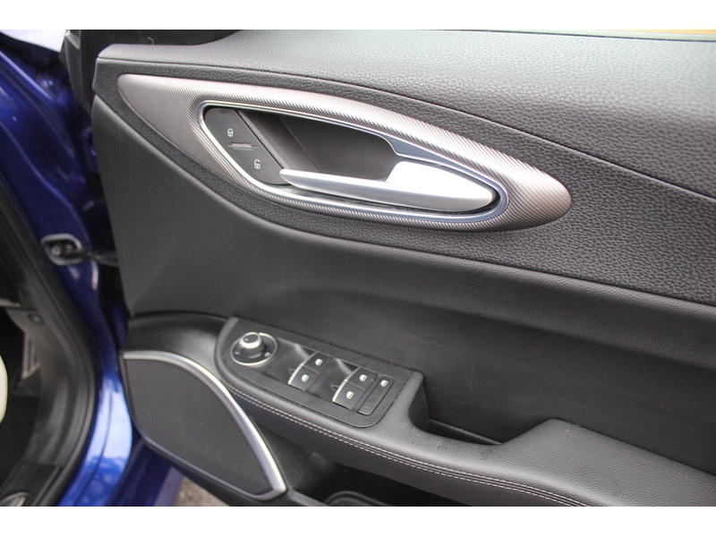 Used Alfa Romeo Giulia 2020 for sale - 77584139: Photo 40