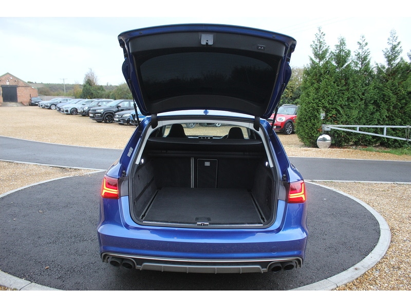 Used Audi S6 Avant 2015 for sale - 76437085: Photo 38