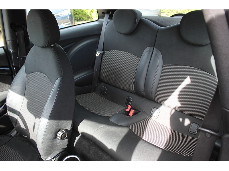 Used MINI Hatch 2010 for sale - 76163680: Photo 14