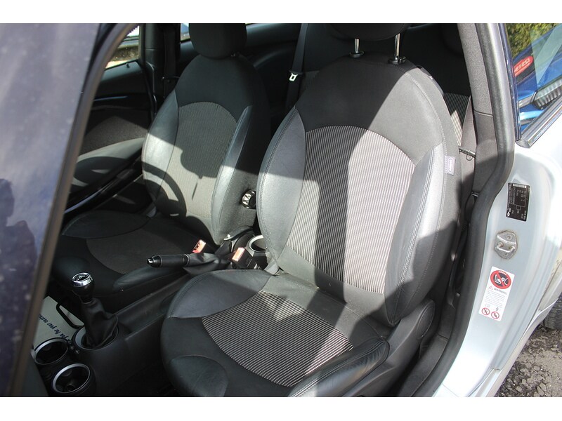 Used MINI Hatch 2010 for sale - 76163680: Photo 16