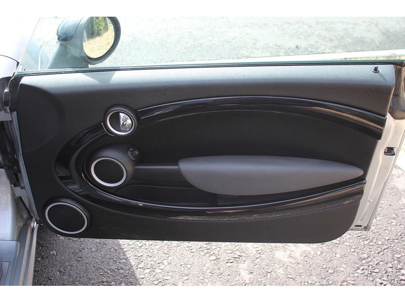 Used MINI Hatch 2010 for sale - 76163680: Photo 18