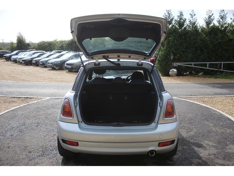 Used MINI Hatch 2010 for sale - 76163680: Photo 25