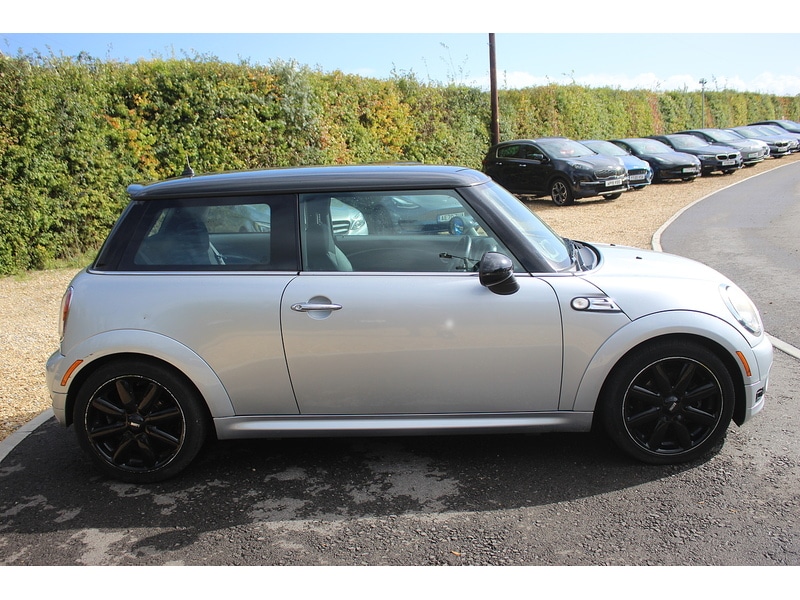Used MINI Hatch 2010 for sale - 76163680: Photo 6