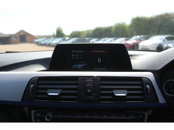 Used BMW 3 Series 2018 for sale - 75474224: Photo 23