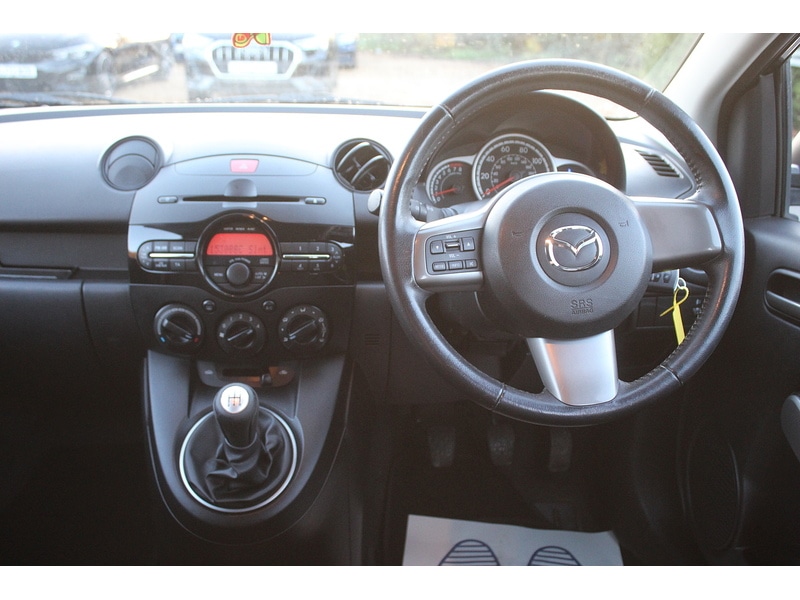 Used Mazda Mazda2 2014 for sale - 76831673: Photo 15