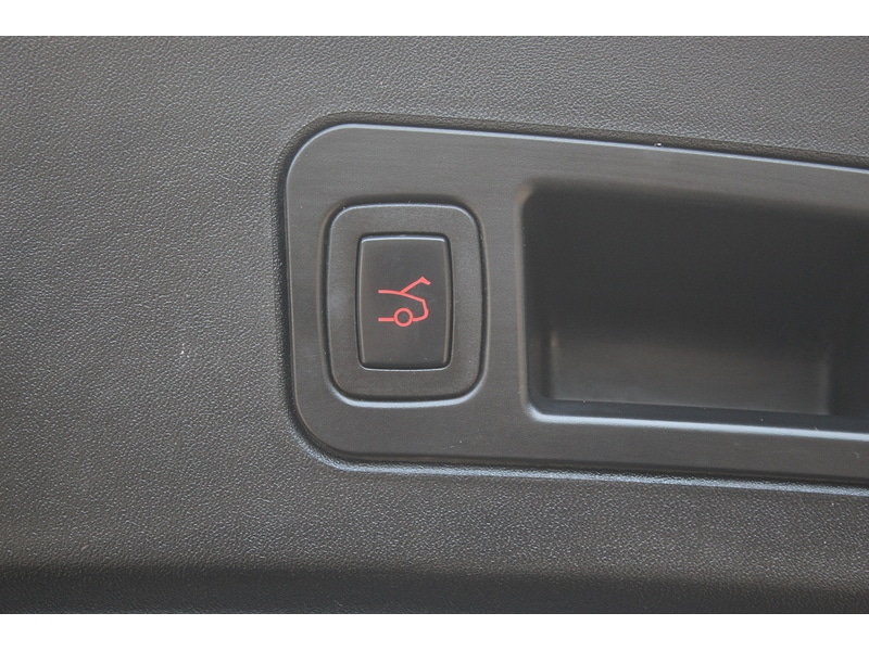 Used Tesla Model S 2018 for sale - 77222964: Photo 35