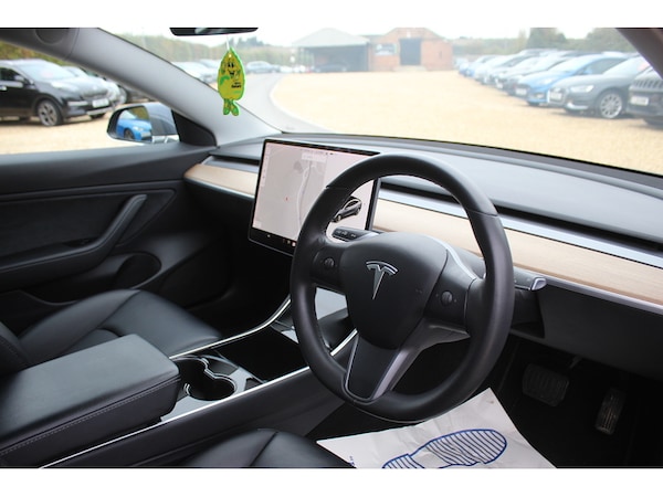 Used Tesla Model 3 2019 for sale - 76253228: Photo 13