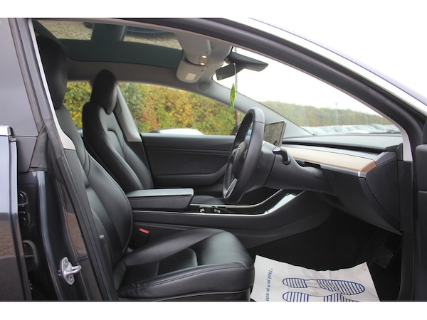 Used Tesla Model 3 2019 for sale - 76253228: Photo 15