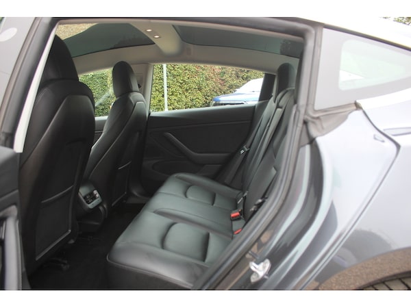 Used Tesla Model 3 2019 for sale - 76253228: Photo 18