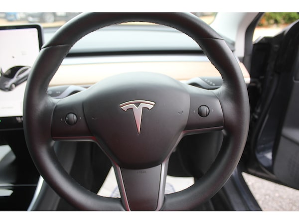 Used Tesla Model 3 2019 for sale - 76253228: Photo 36