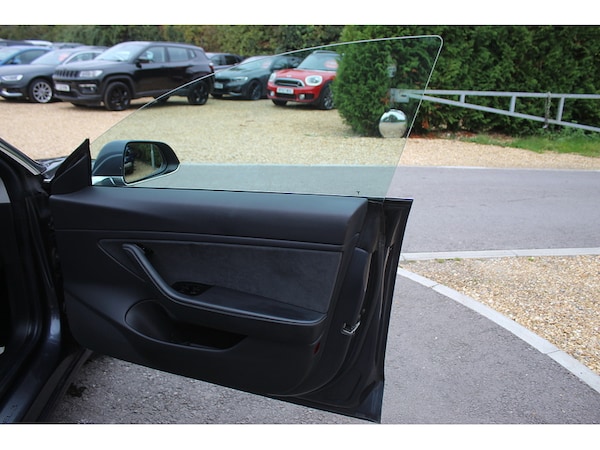 Used Tesla Model 3 2019 for sale - 76253228: Photo 38