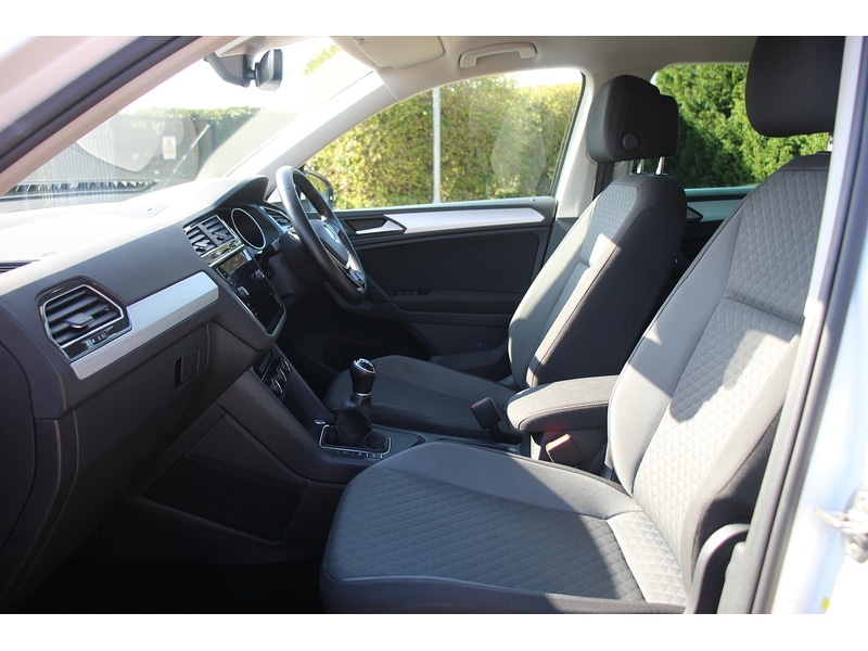 Used Volkswagen Tiguan 2019 for sale - 78083669: Photo 17