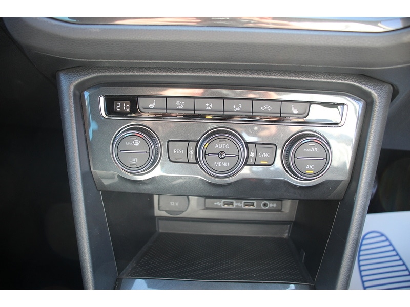 Used Volkswagen Tiguan 2019 for sale - 78083669: Photo 26