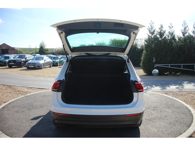 Used Volkswagen Tiguan 2019 for sale - 78083669: Photo 41