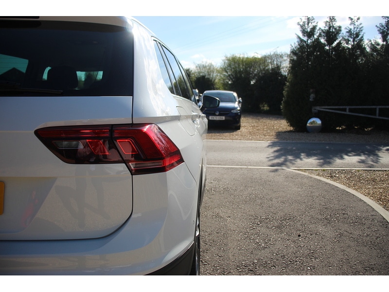 Used Volkswagen Tiguan 2019 for sale - 78083669: Photo 42