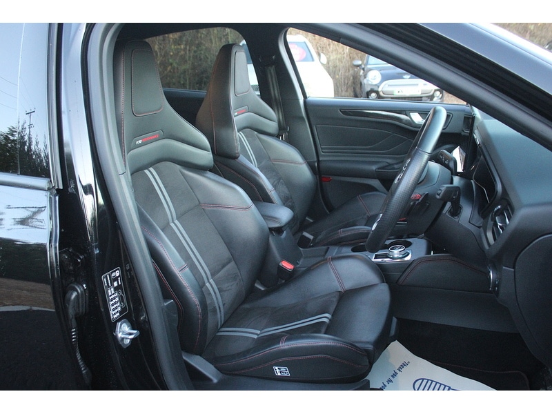 Used Ford Focus 2022 for sale - 76808316: Photo 15