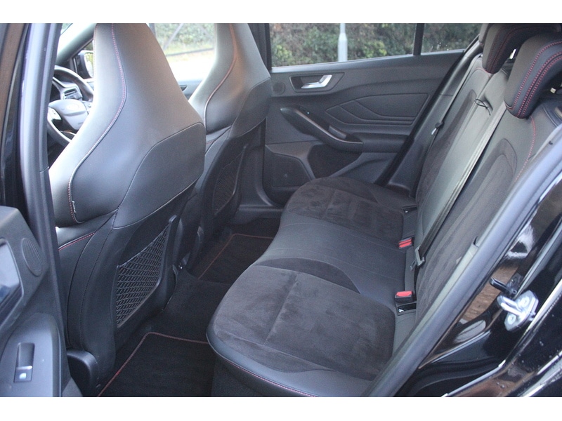 Used Ford Focus 2022 for sale - 76808316: Photo 17