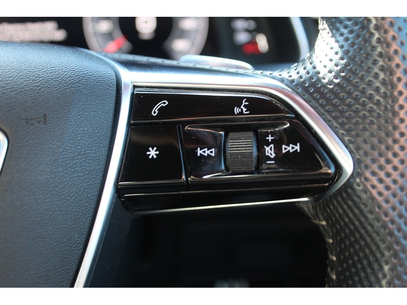 Used Audi A6 Saloon 2019 for sale - 77920899: Photo 30