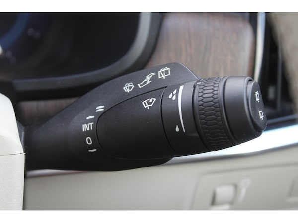 Used Volvo V90 Cross Country 2022 for sale - 75693630: Photo 29