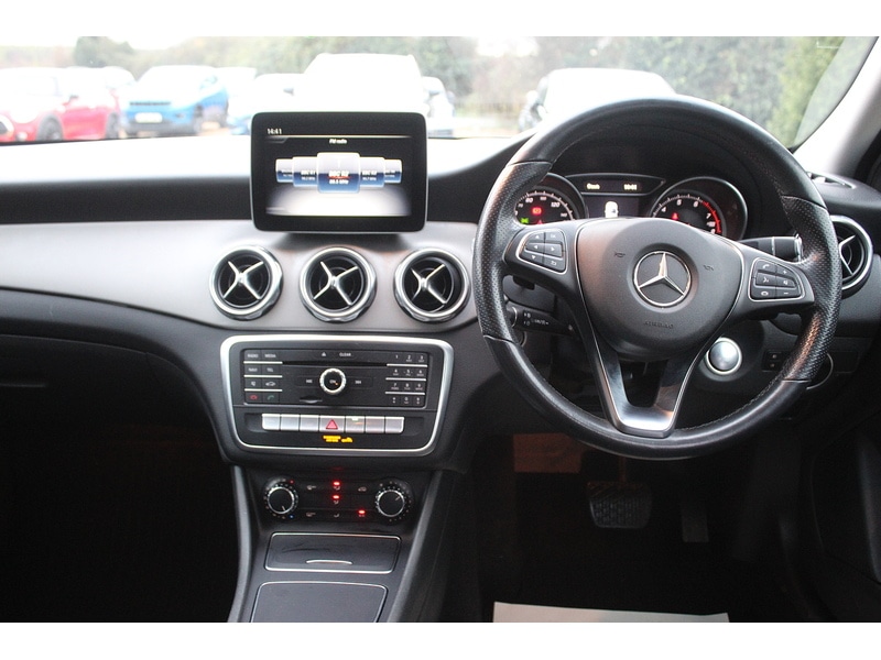Used Mercedes-Benz GLA 2019 for sale - 77012279: Photo 19
