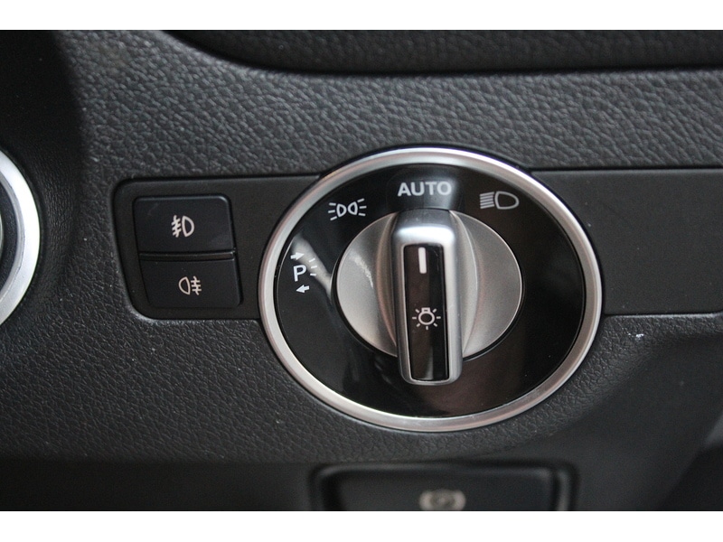 Used Mercedes-Benz GLA 2019 for sale - 77012279: Photo 28