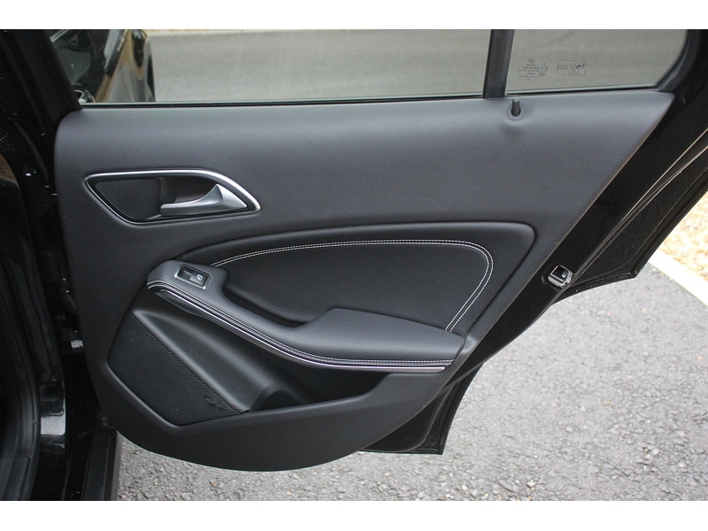 Used Mercedes-Benz GLA 2019 for sale - 77012279: Photo 33