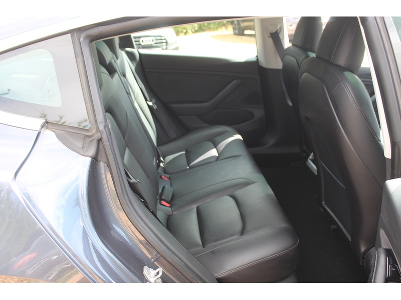 Used Tesla Model 3 2020 for sale - 75704331: Photo 16