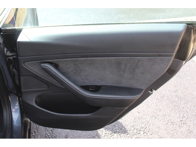 Used Tesla Model 3 2020 for sale - 75704331: Photo 29