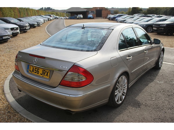 Used Mercedes-Benz E-Class 2006 for sale - 76219786: Photo 10