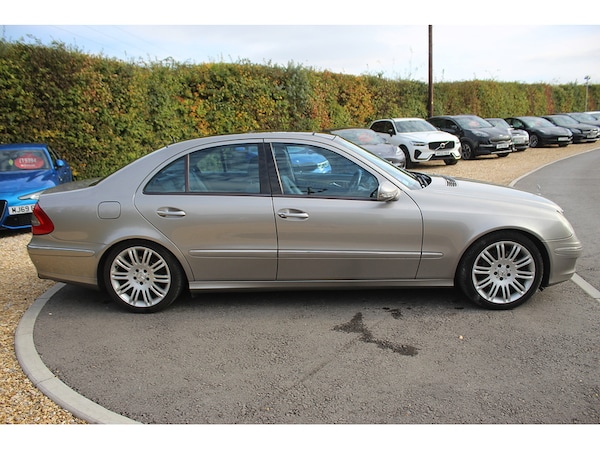 Used Mercedes-Benz E-Class 2006 for sale - 76219786: Photo 6