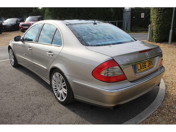 Used Mercedes-Benz E-Class 2006 for sale - 76219786: Photo 8