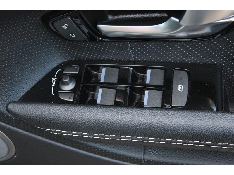 Used Land Rover Range Rover Evoque 2015 for sale - 76740839: Photo 23