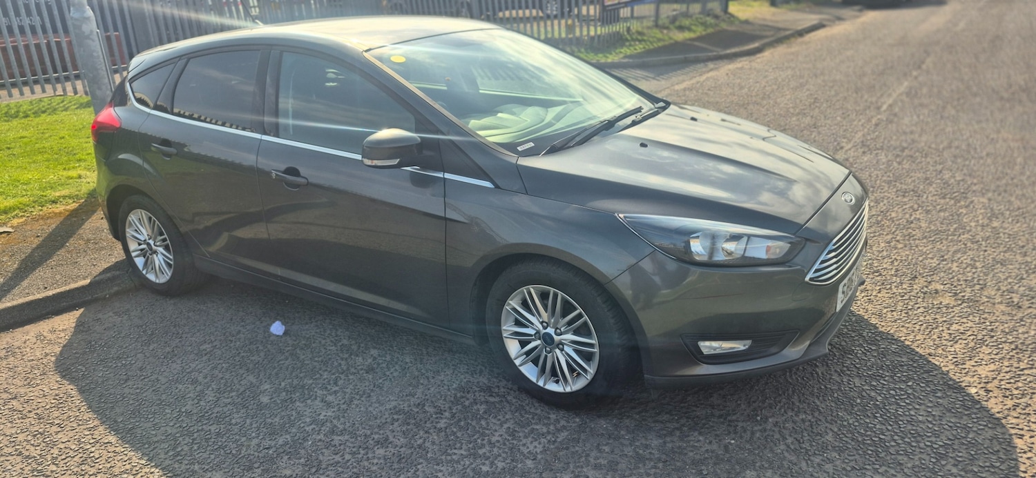 Used Ford Focus 2017 for sale - 78163834: Photo 2