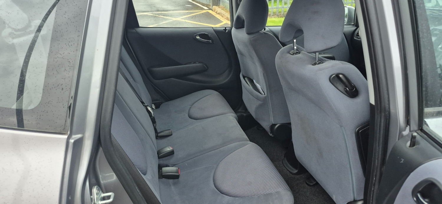 Used Honda Jazz 2006 for sale - 76427977: Photo 7