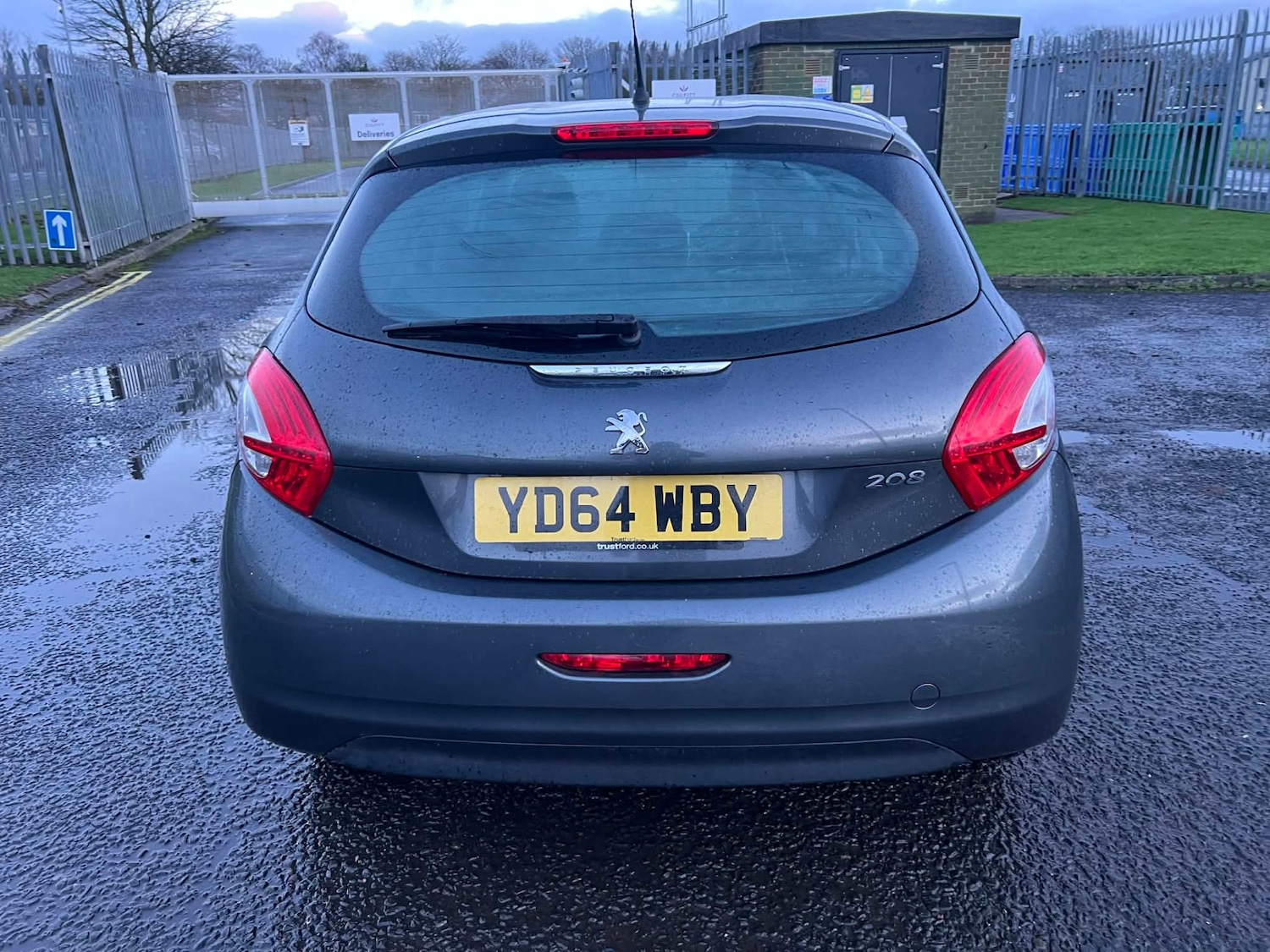 Used Peugeot 208 2014 for sale - 77073338: Photo 4