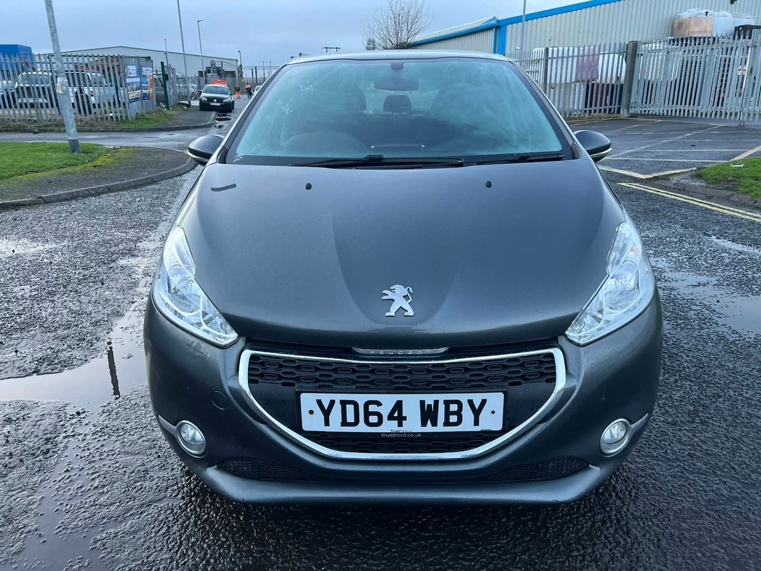 Used Peugeot 208 2014 for sale - 77073338: Photo 9