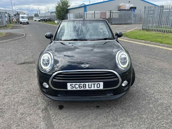 Used MINI Convertible 2018 for sale - 75731521: Photo