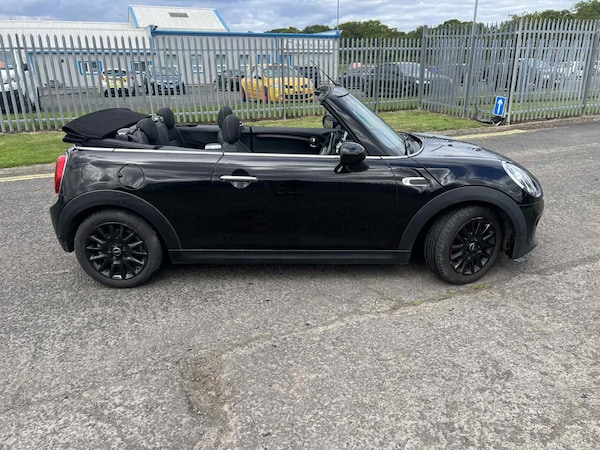 Used MINI Convertible 2018 for sale - 75731521: Photo 7