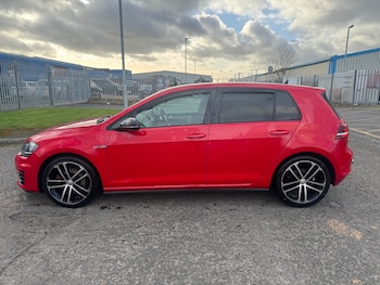 Used Volkswagen Golf 2016 for sale - 77848405: Photo