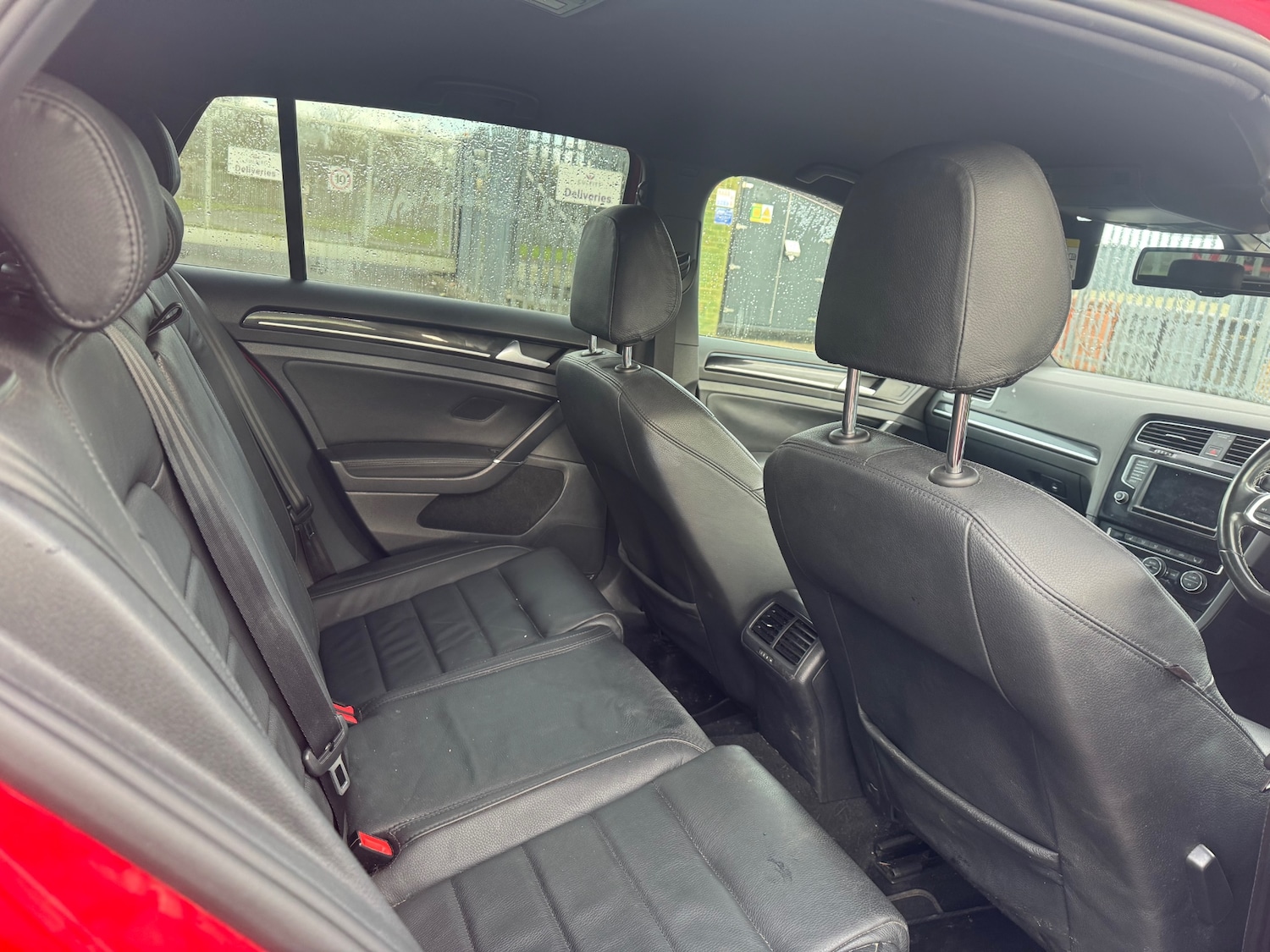 Used Volkswagen Golf 2016 for sale - 77848405: Photo 7