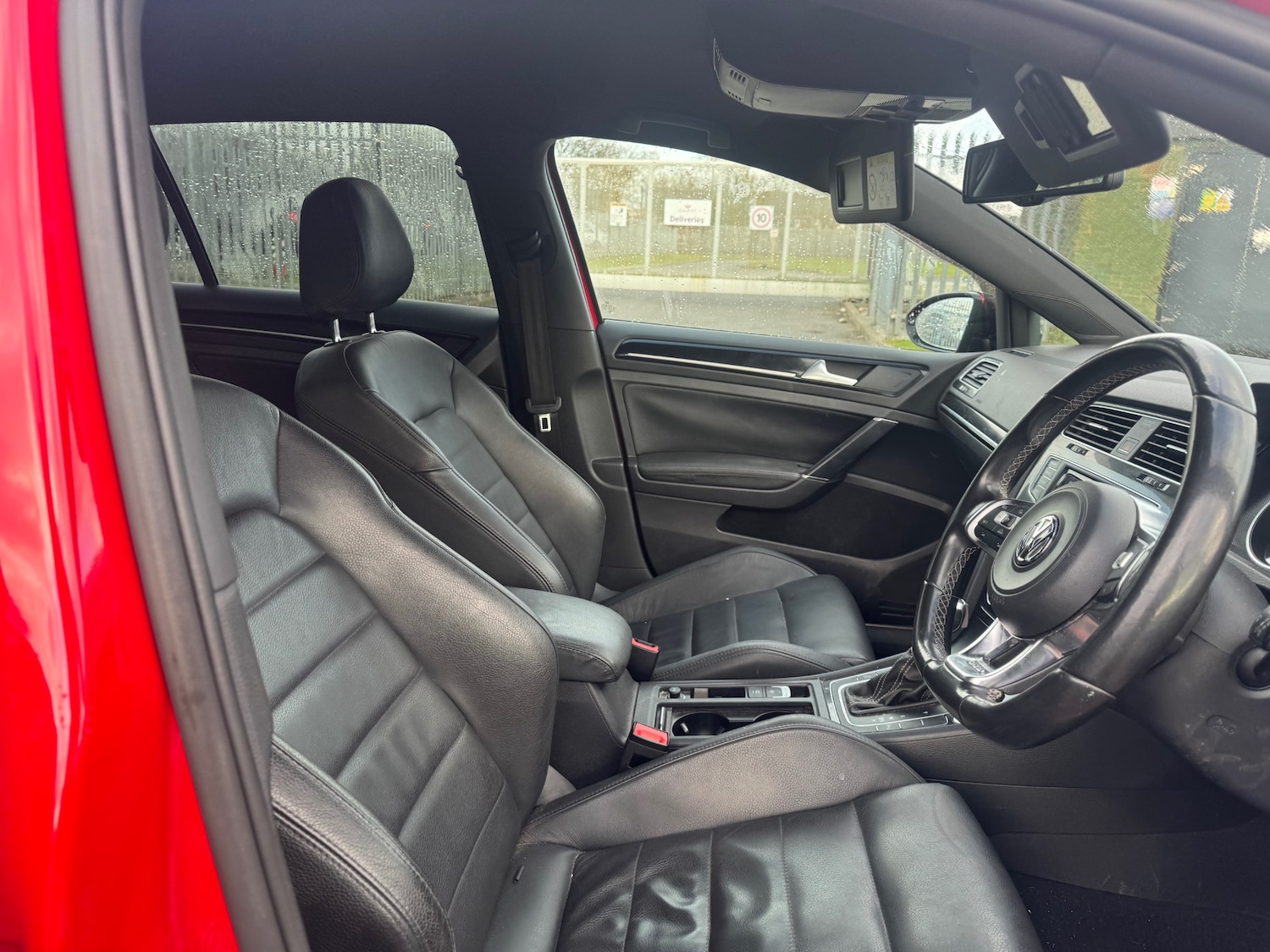 Used Volkswagen Golf 2016 for sale - 77848405: Photo 8