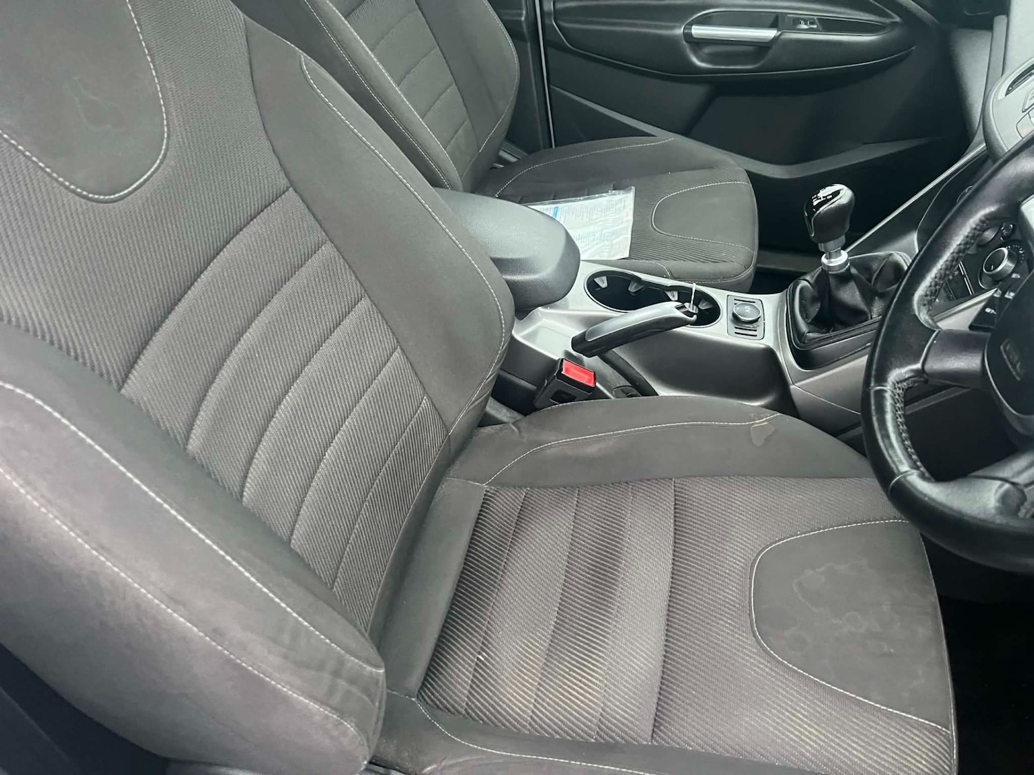 Used Ford Kuga 2015 for sale - 77450814: Photo 5