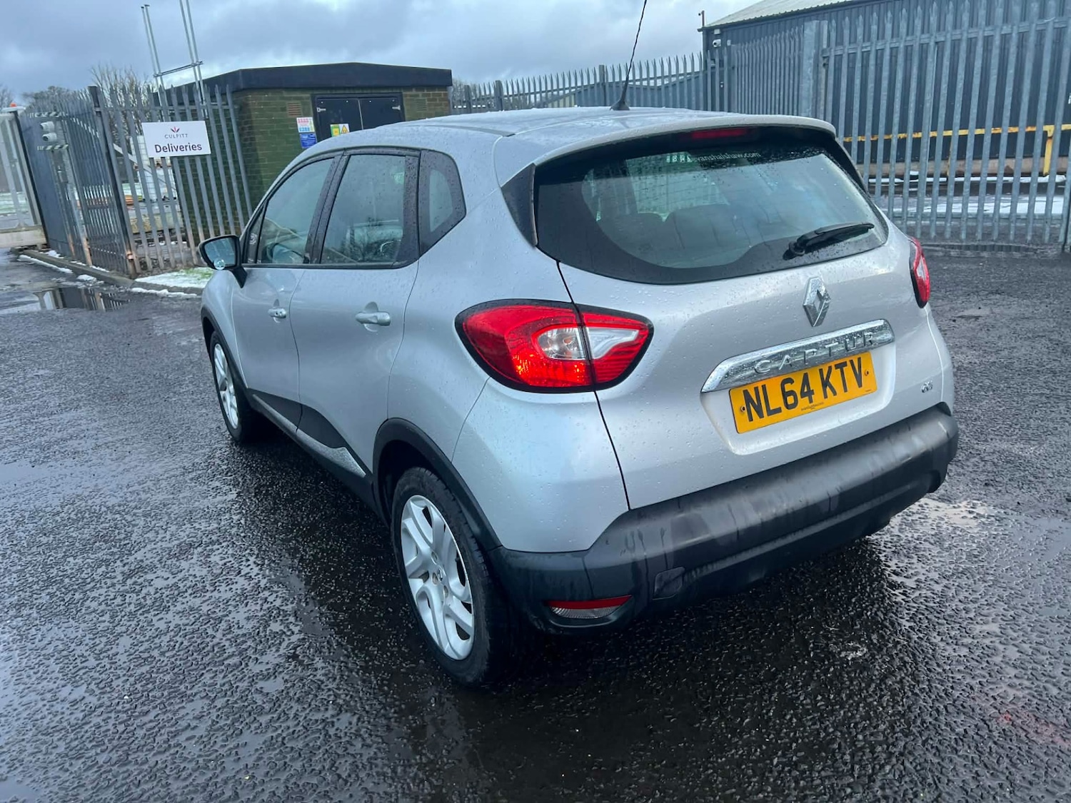 Used Renault Captur 2014 for sale - 76638401: Photo 10