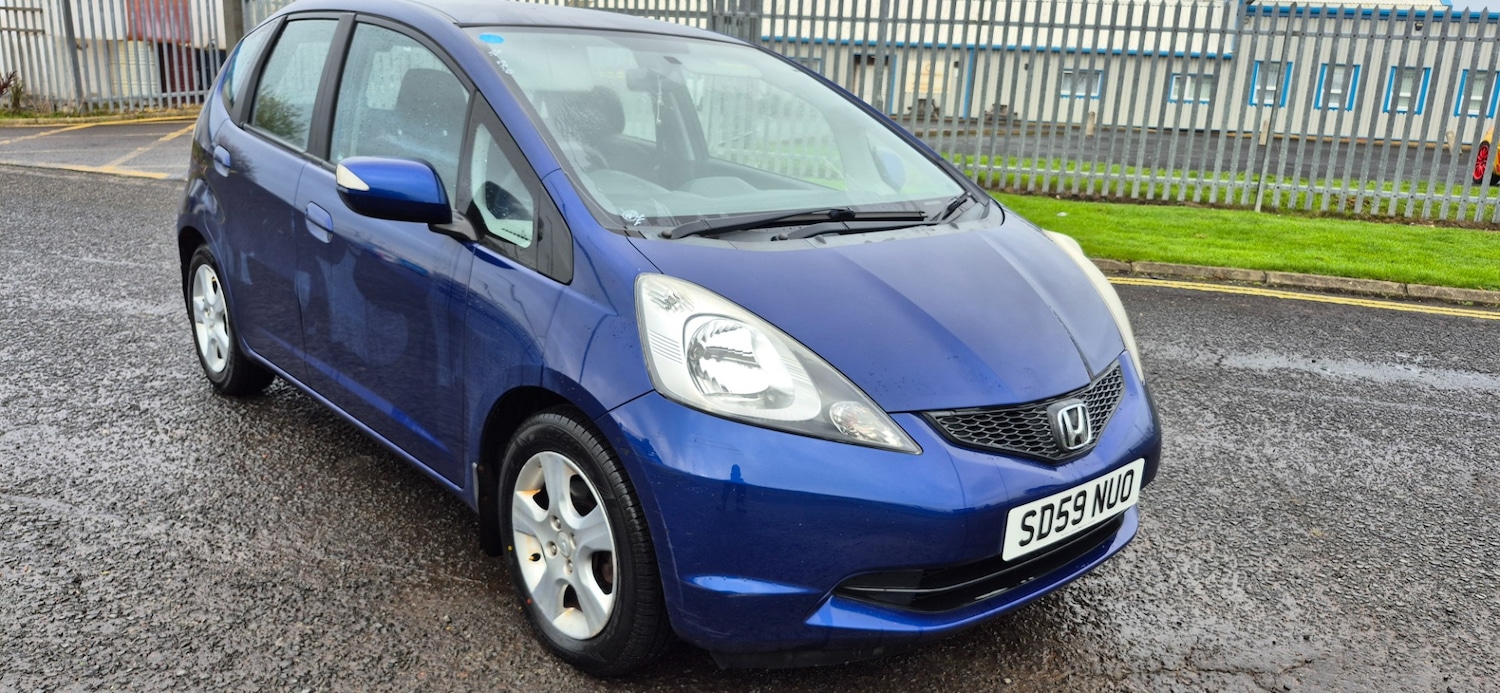Used Honda Jazz 2010 for sale - 76517859: Photo 1
