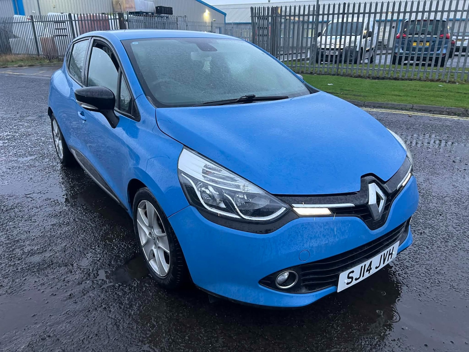 Used Renault Clio 2014 for sale - 77382030: Photo 3