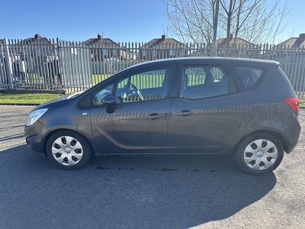 Used Vauxhall Meriva 2014 for sale - 75733202: Photo 2