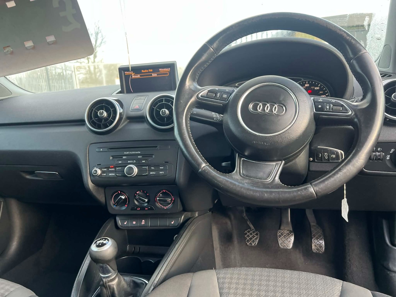 Used Audi A1 2011 for sale - 77196719: Photo 5