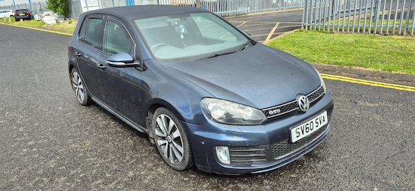 Used Volkswagen Golf 2010 for sale - 74853639: Photo 1