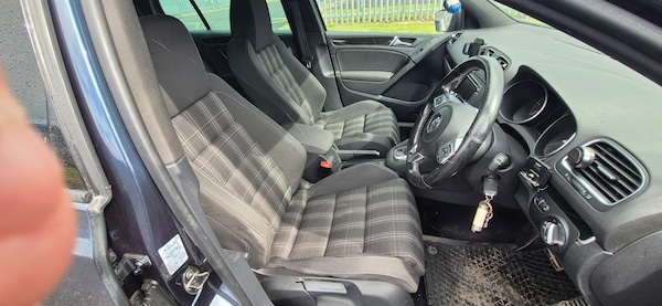 Used Volkswagen Golf 2010 for sale - 74853639: Photo 5